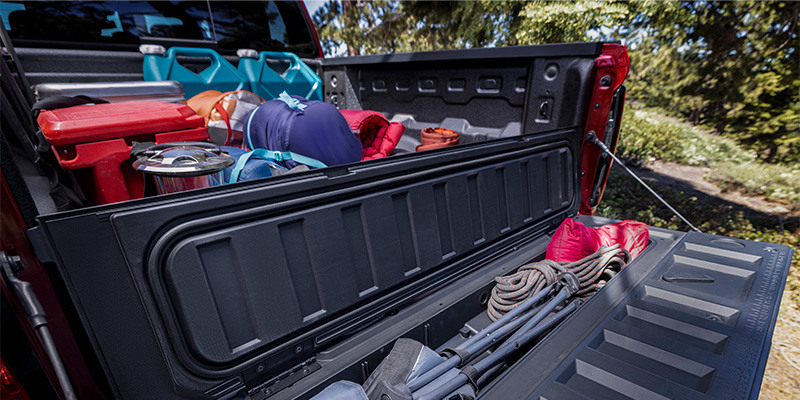 2023 Chevrolet Colorado StowFlex Tailgate.