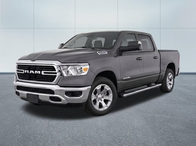 2021 RAM 1500 Big Horn/Lone Star 4x4 Crew Cab 5'7's photo
