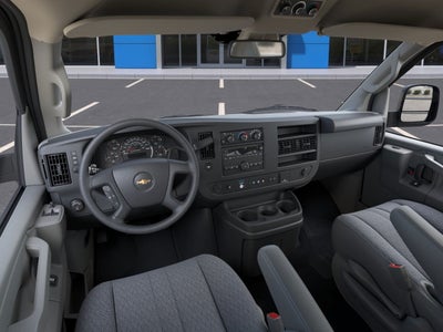 2025 Chevrolet Express Passenger 1LS