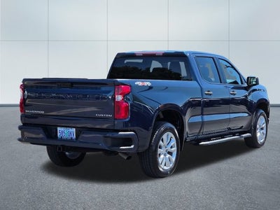 2022 Chevrolet Silverado 1500 Custom