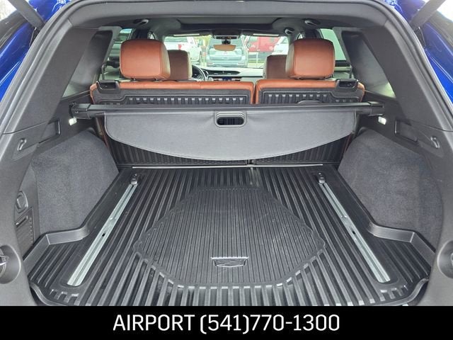 2025 Cadillac XT5 Sport