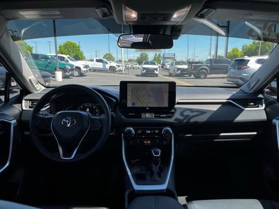 2025 Toyota RAV4 XLE Premium