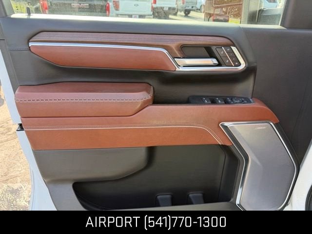 2024 GMC Sierra 3500 HD Denali Ultimate