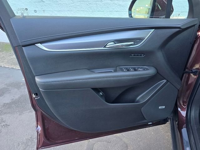 2023 Cadillac XT6 Luxury