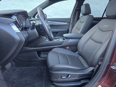 2023 Cadillac XT6 Luxury