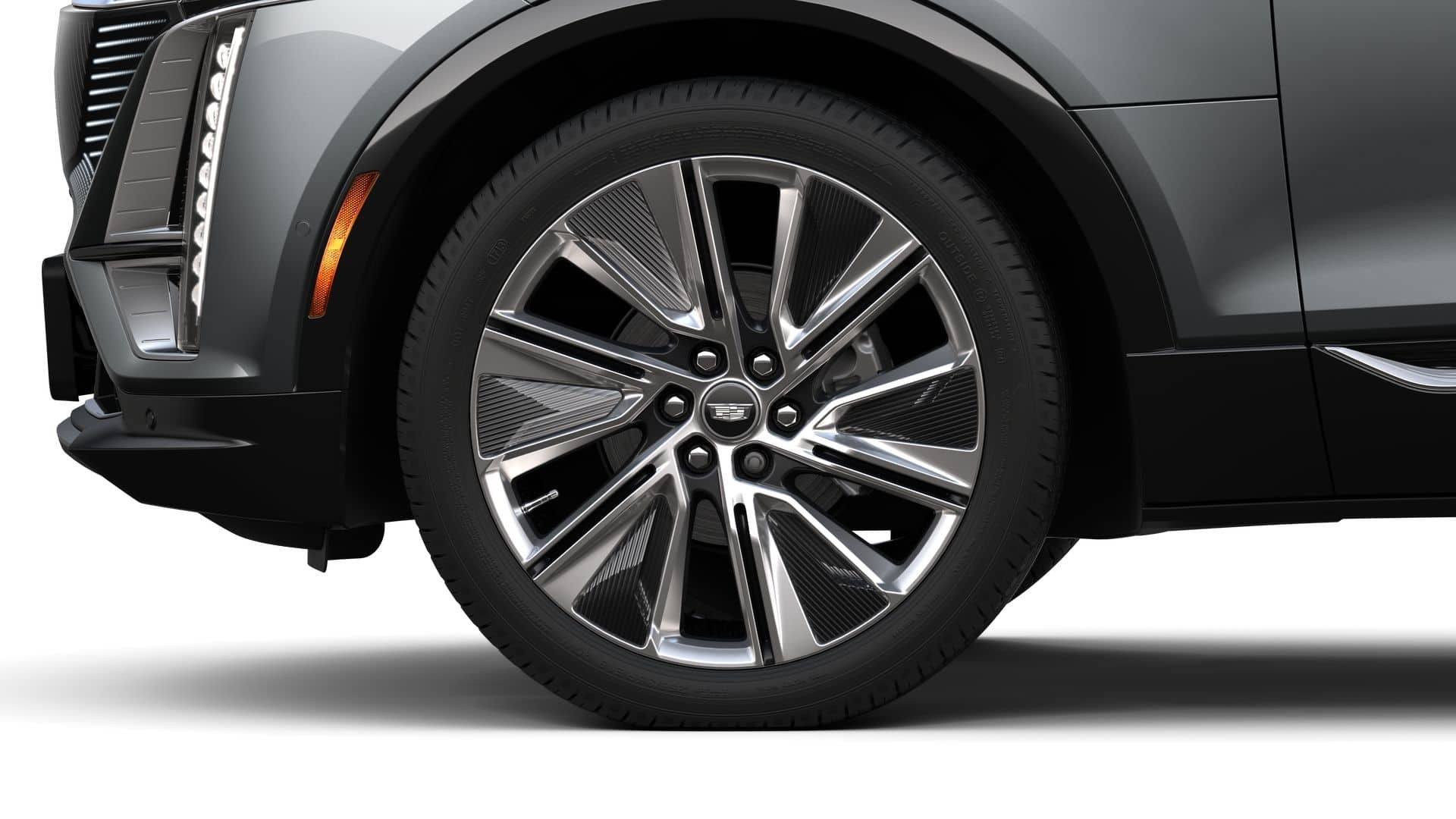 2025 Cadillac LYRIQ Luxury 3